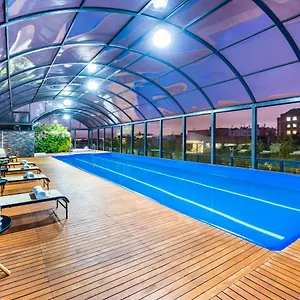 Hotel Cosmos 100 & Centro De Convenciones - Cosmos, Bogota